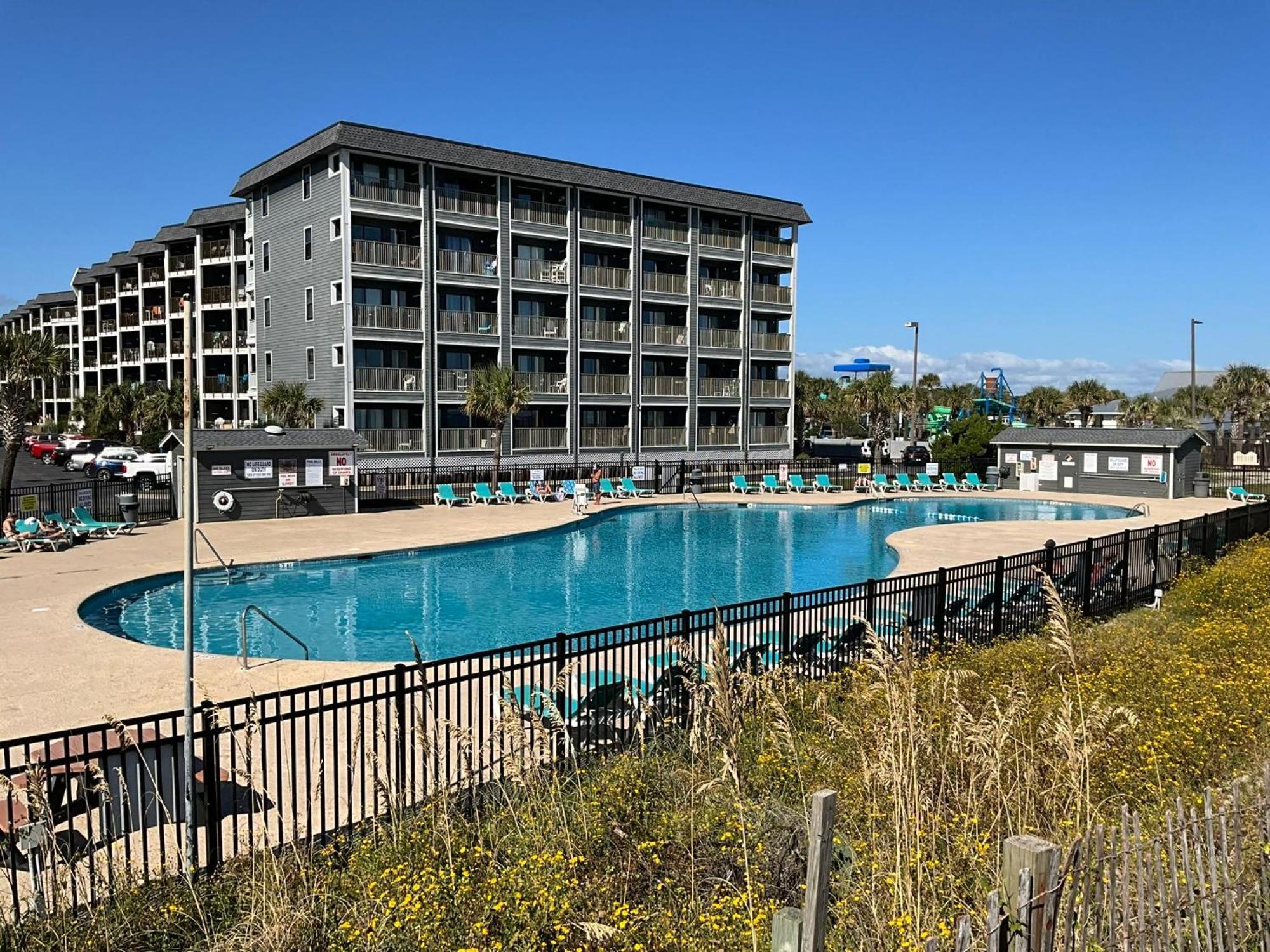 Villa 5905 S Kings Hwy, 4203 - Ocean Walk Sleeps 4 à Myrtle Beach Extérieur photo