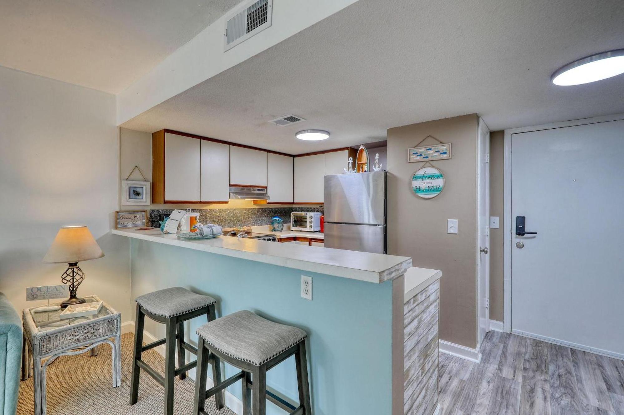 Villa 5905 S Kings Hwy, 4203 - Ocean Walk Sleeps 4 à Myrtle Beach Extérieur photo